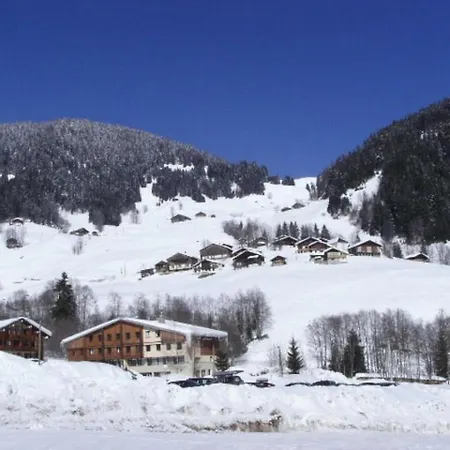 Cosy 4 Pers, Skis Aux Pieds, Balcon, Parking, 2 Etoiles - Location Dim. A Dim. En Hiver - Fr-1-342-191 Διαμέρισμα
