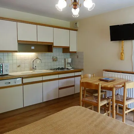 Cosy 4 Pers, Skis Aux Pieds, Balcon, Parking, 2 Etoiles - Location Dim. A Dim. En Hiver - Fr-1-342-191 *